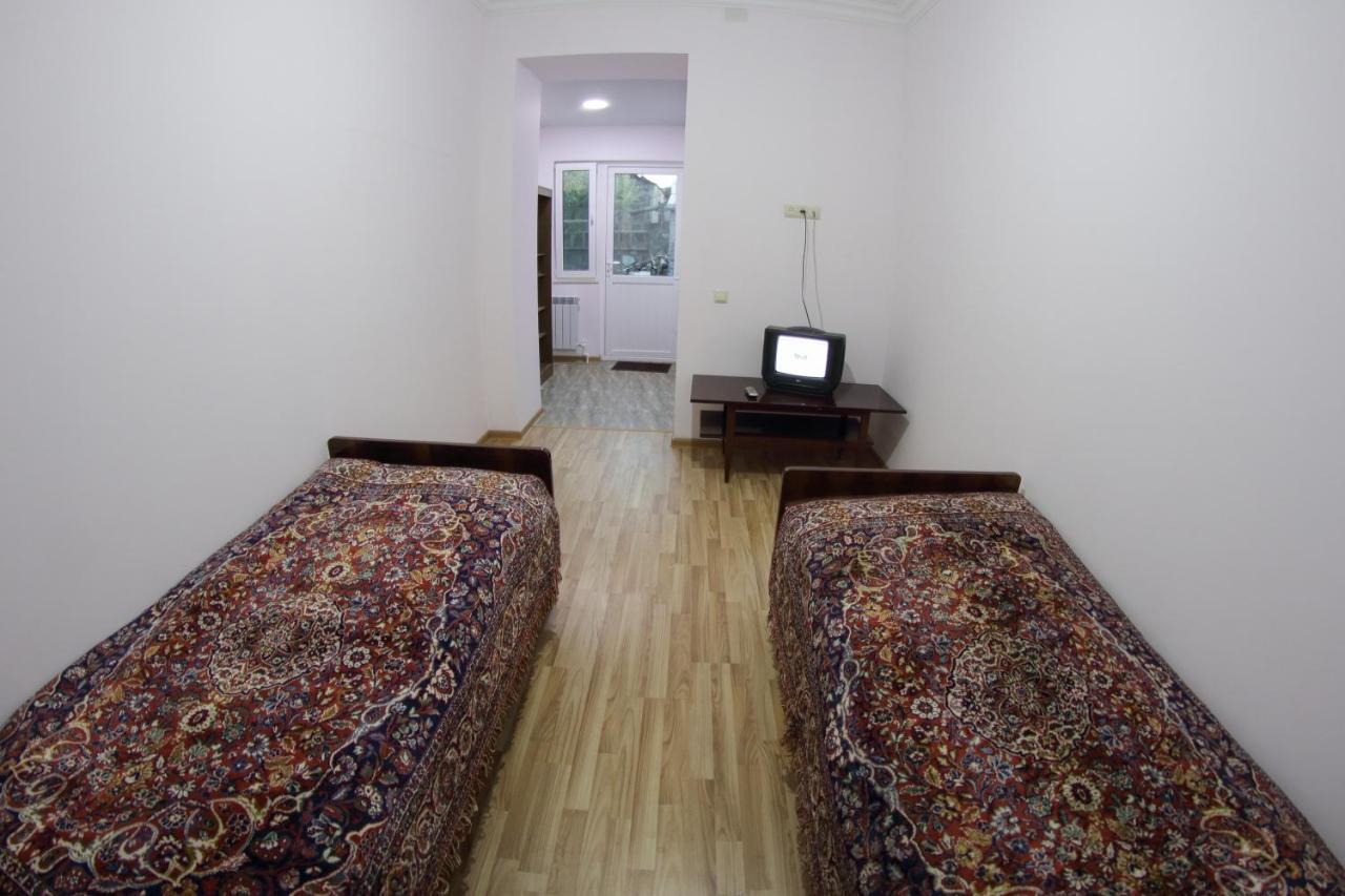 Vanand Guest House Gyumri Exterior foto